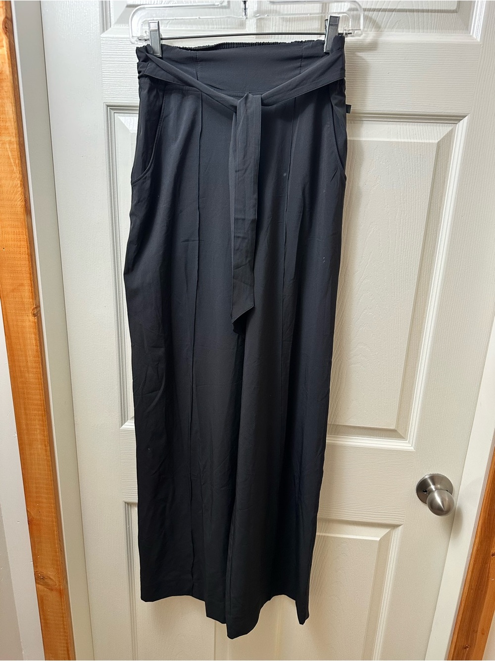 Lululemon Noir Pant Black Size 4